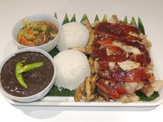 #673 Hallie's Lechon Belly Challenge Philippines