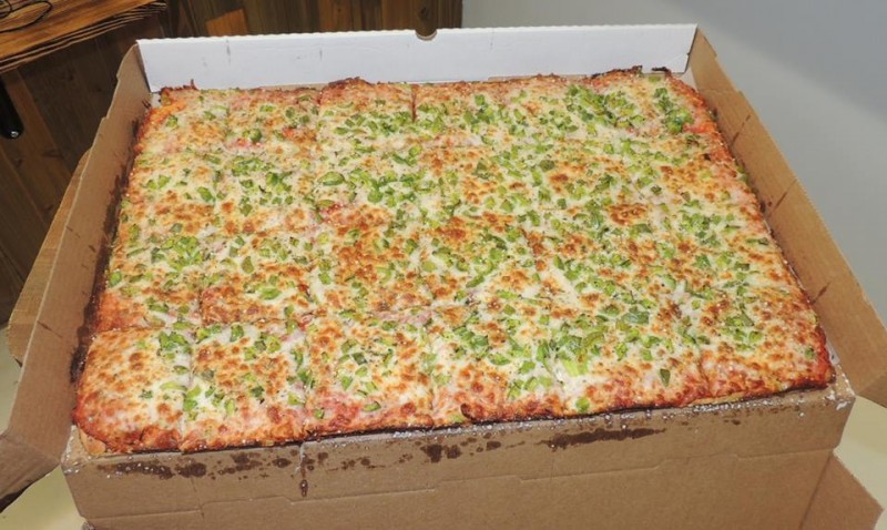 678-topeka-pizzas-sheet-pizza-challenge