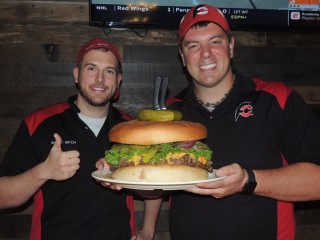#696 Kooky Canuck Team Burger Challenge