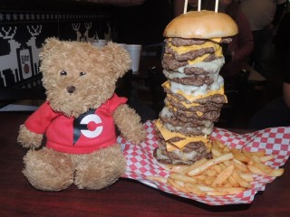 #698 Fully Stacked Burger Record Challenge