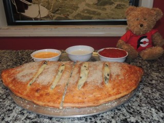 #701 Tre Ragazzi's Colossal Calzone Challenge