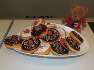 #703 Scream'N Nuts Ice Cream Donuts Challenge