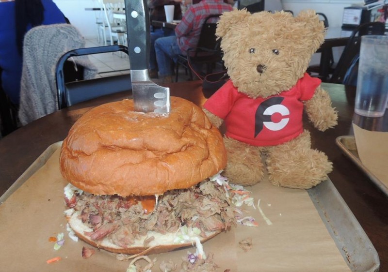 711-papa-bucks-pigzilla-sandwich-challenge-2