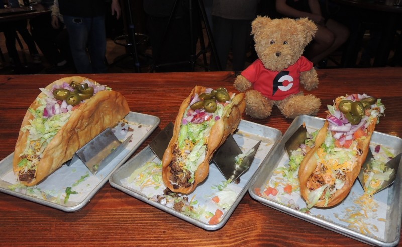 719-mallies-monster-taco-challenge