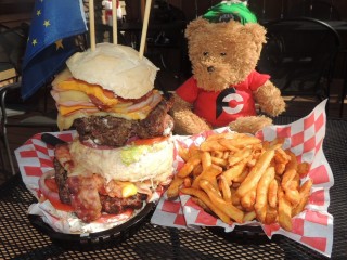#737 West Rib Pub's Caribou Burger Challenge Talkeetna