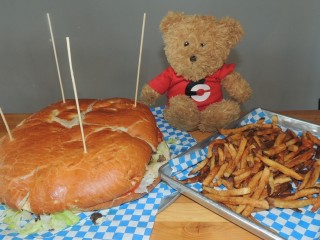 #738 Kriner's Family Burger Challenge Anchorage Alaska