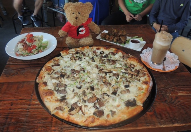 Flattop Pizza's Wild Thing Challenge Anchorage