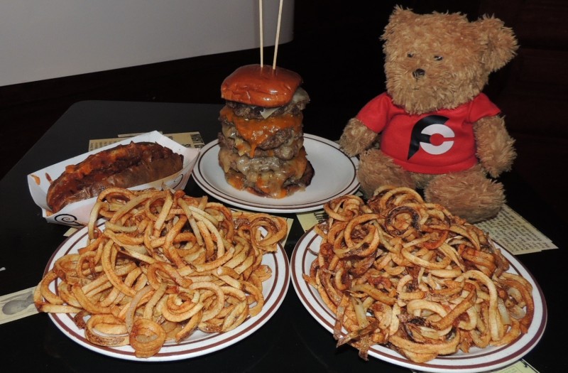 743-red-light-monster-burger-challenge-quincy