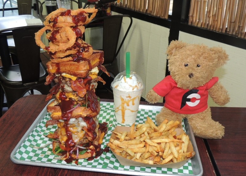 750-oh-my-burgers-omg-burger-challenge