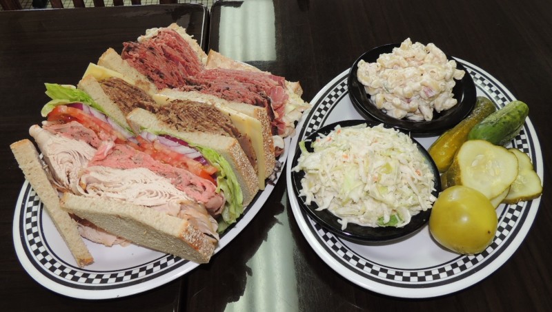 758-kibitz-room-7lb-deli-sandwich-challenge