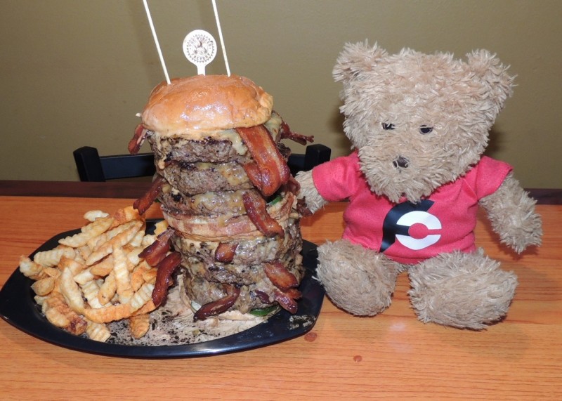 762-burger-factory-randy-santel-fat-daddy-burger-challenge