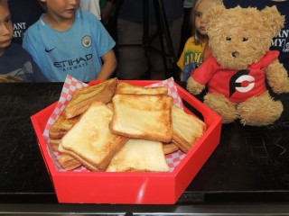 #780 Pitt Street Pharmacy Grilled Cheese Record Challenge