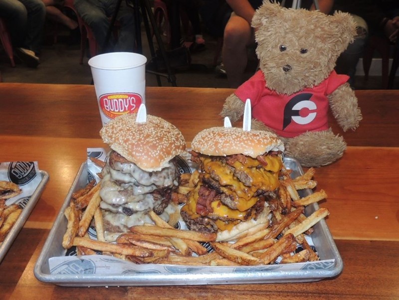 796-buddys-16-patty-enemy-burger-challenge-exton-pa