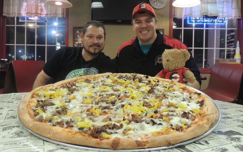 804-milanos-28-inch-team-pizza-challenge-millington-tn