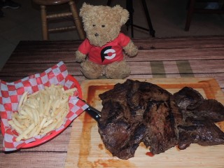 #806 Doc's Bar 100oz Steak Challenge Freeman South Dakota