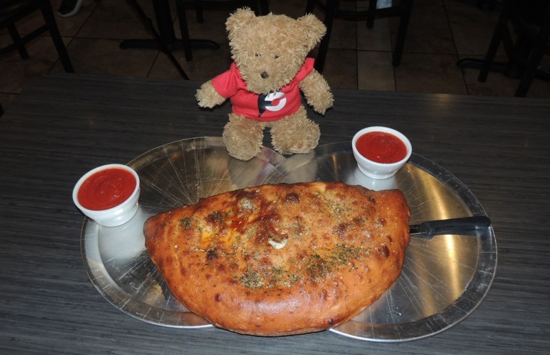 811-cafe-panuzzos-5lb-monster-calzone-challenge-oviedo