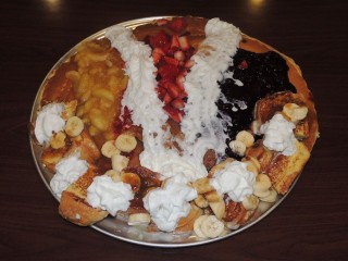 #815 Village Inn's Pancakes Stuffed French Toast Challenge