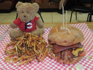 #850 Panda Grill Bacon Cheeseburger Challenge