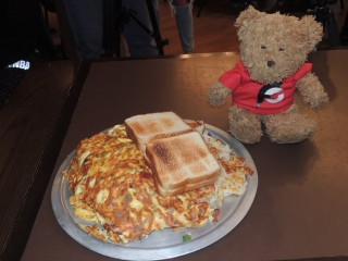 #915 Carriage House Breakfast Omelet Challenge Springfield