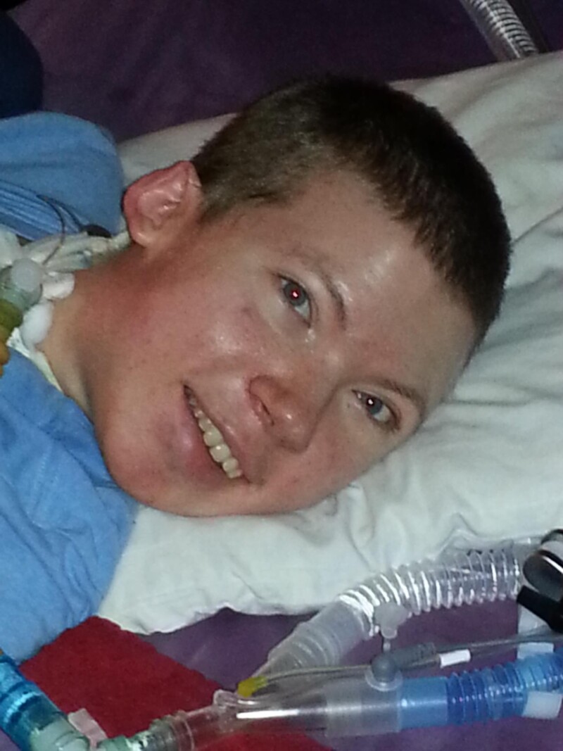 615719_532399326783743_1406516312_o